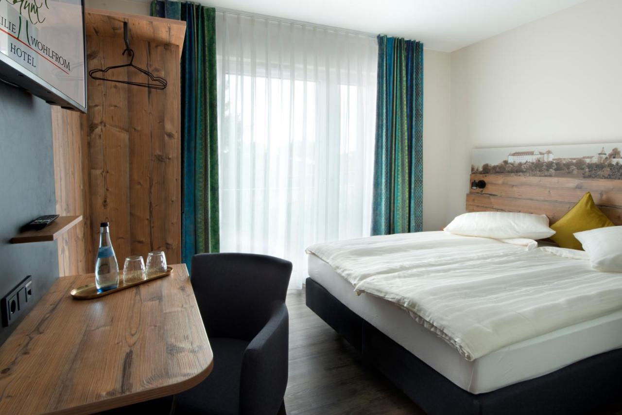 Hotel Zum Gruenen Baum Pfahlheim Exteriér fotografie